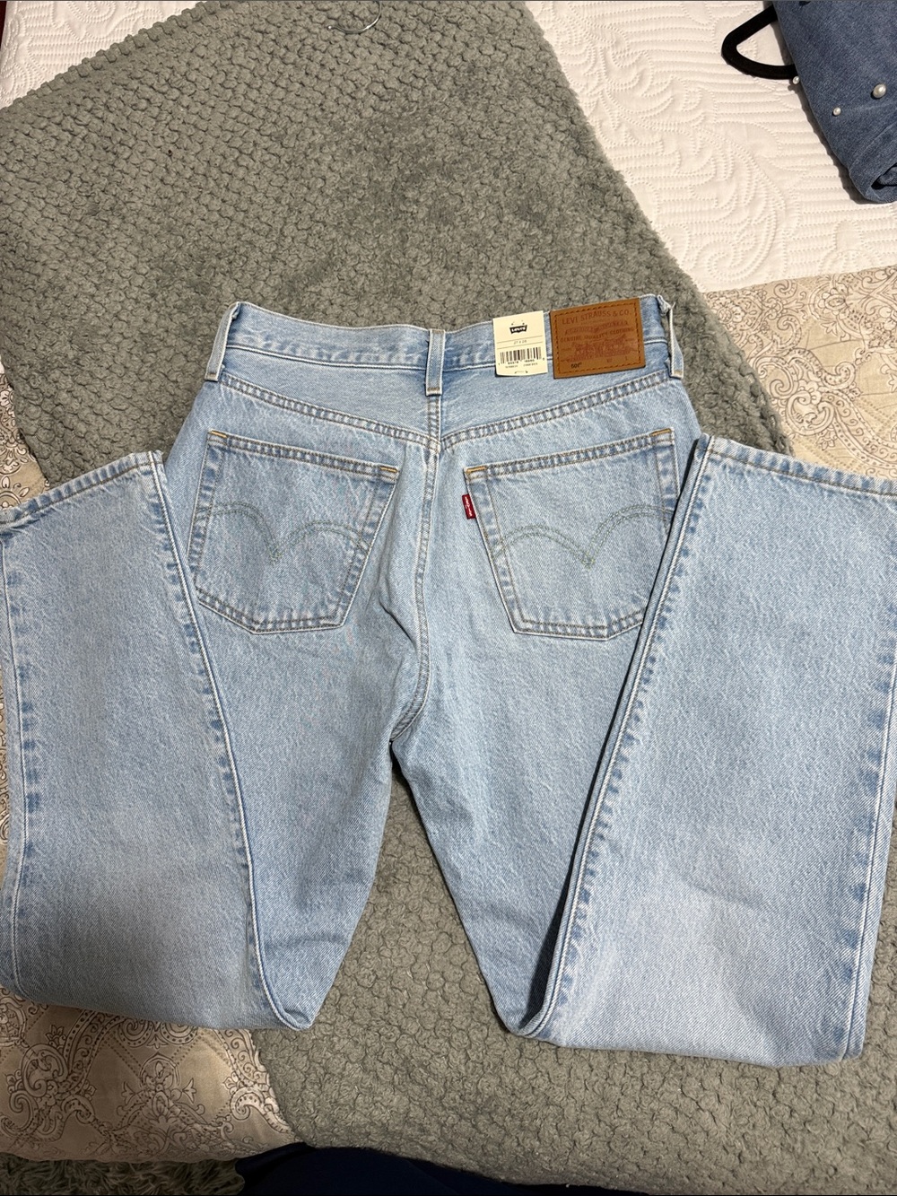 Levi's Light Blue Straight Women’s Jeans - 501 Style - Picture 6 of 6